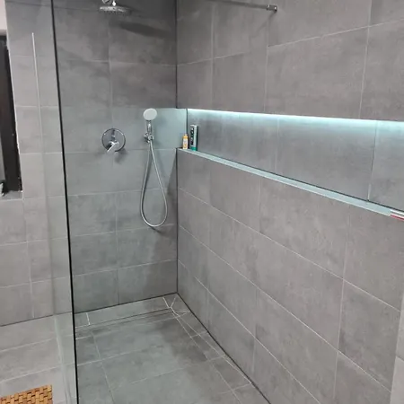 Schicke Gaestewohnung Duesseldorf Koeln